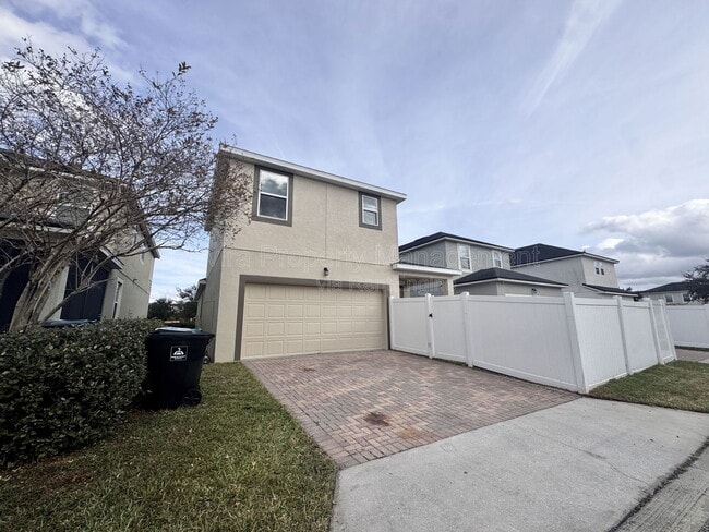 Building Photo - 5205 Northlawn Way