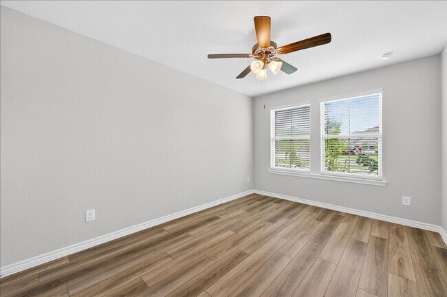 Building Photo - 7938 Rancho Vista Blvd E