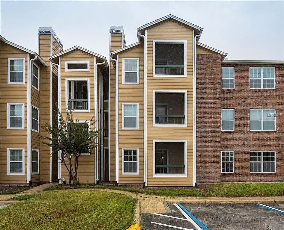 Building Photo - 5600 Devonbriar Way