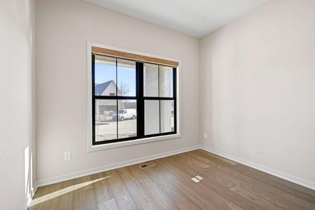 Building Photo - 16649 Garnett St