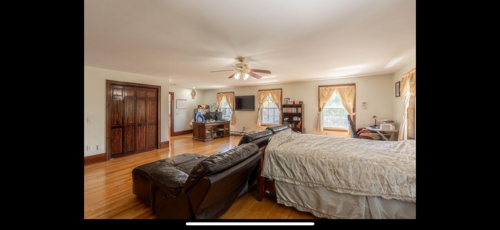 Building Photo - 58 Tide Mill Rd