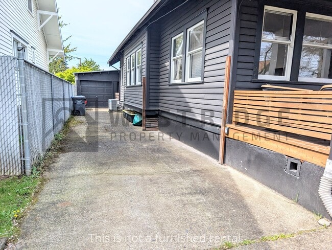 Building Photo - 6919 N Mississippi Ave