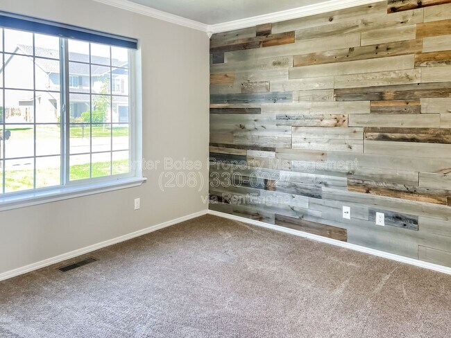 Building Photo - 2474 N Iditarod Way