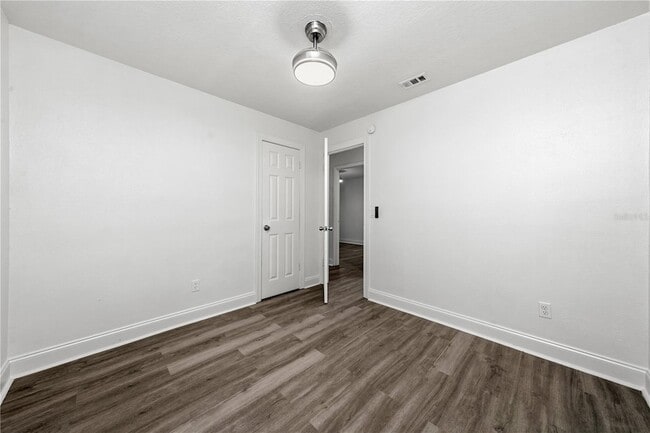 Building Photo - 618 Jupiter Way