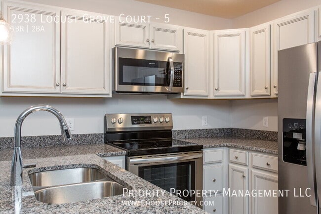 Building Photo - 2938 Locust Grv Ct