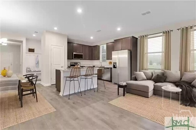 Building Photo - 172 Benelli Dr