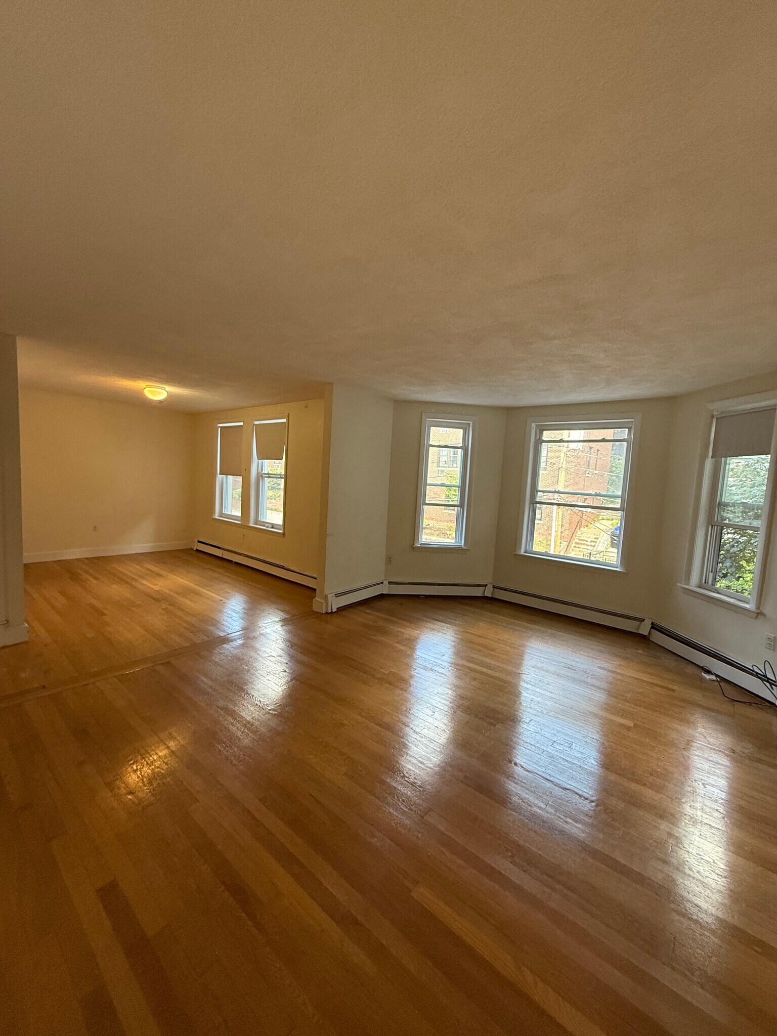 Building Photo - 306 Tappan St
