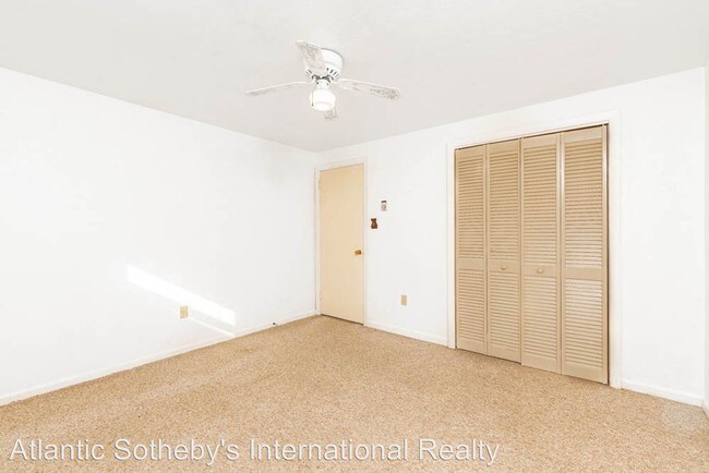 Building Photo - 2 br, 1 bath House - 216 64th Street  Unit#A
