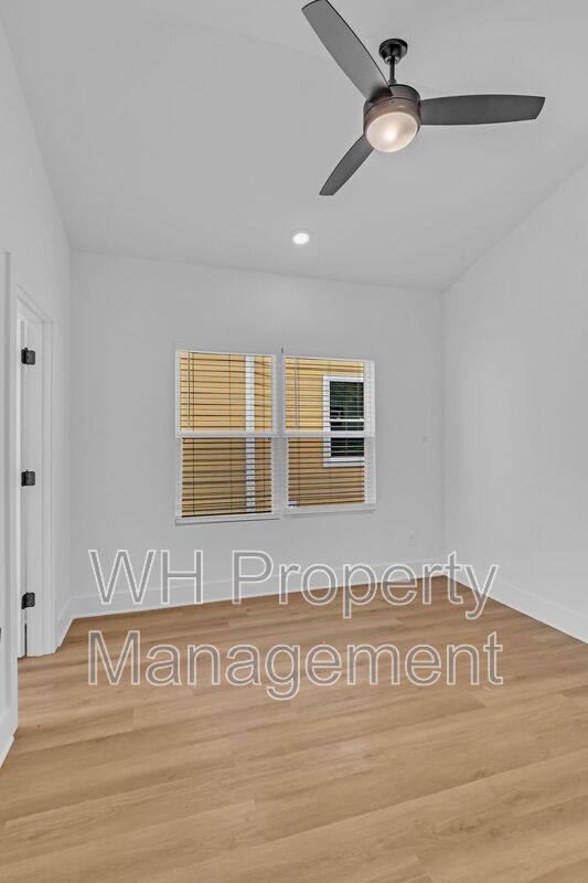 Building Photo - 3822 Tigerbelle Dr