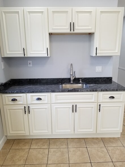 Cabinets and Countertop - 30 Thorne St