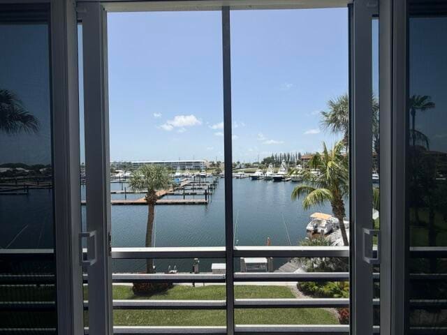 Building Photo - 29 Yacht Club Dr