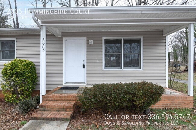 Building Photo - 2005 Hummingbird Ct