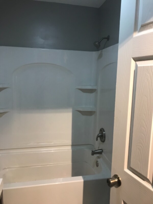 Building Photo - 300 N Hampton Rd