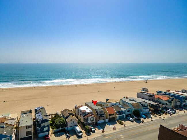 Building Photo - 5 Bedroom + 4 Bathroom Home  | Ocean Opulence | Furnished Monthly Rental