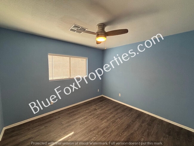 Building Photo - 7579 E Rhiannon Dr