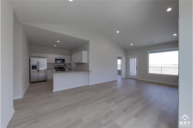Building Photo - 5458 N Briskbay Ct
