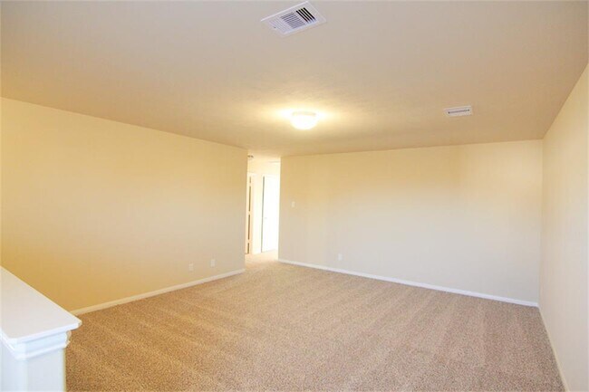 Building Photo - 8118 Malago Point Dr