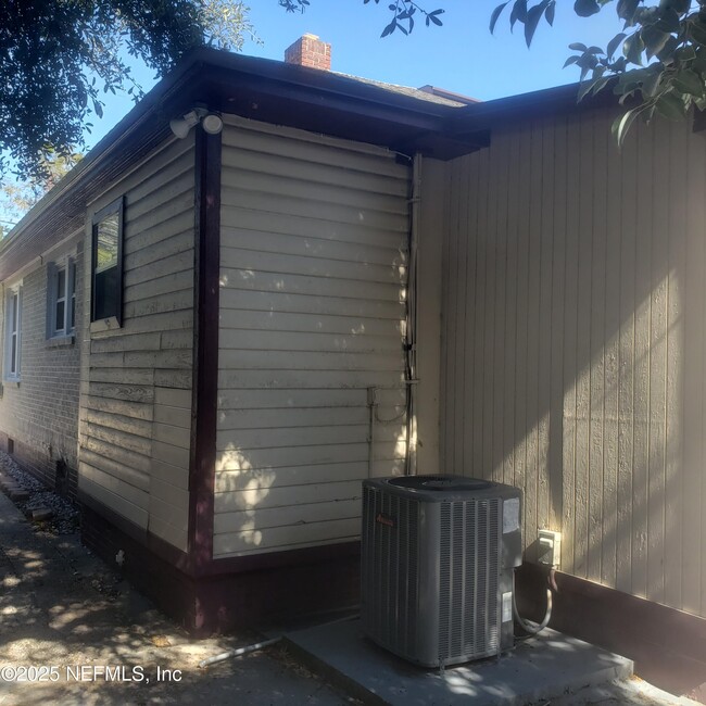 Building Photo - 3034 Post St