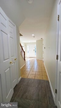 Building Photo - 6690 Roderick Loop