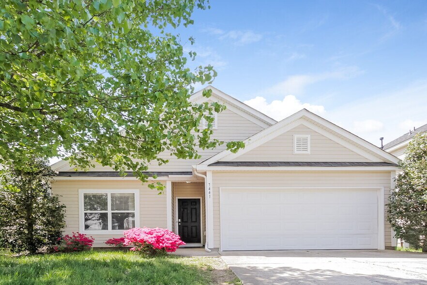 Building Photo - 7441 Mary Jo Helms Dr