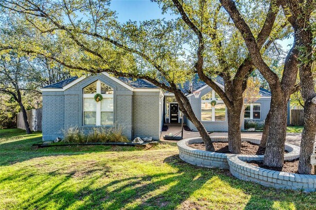 Building Photo - 106 Rupen Ct