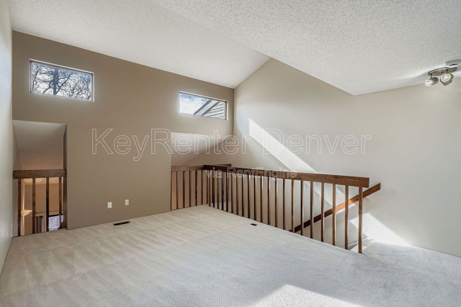 Building Photo - 540 S Forest St