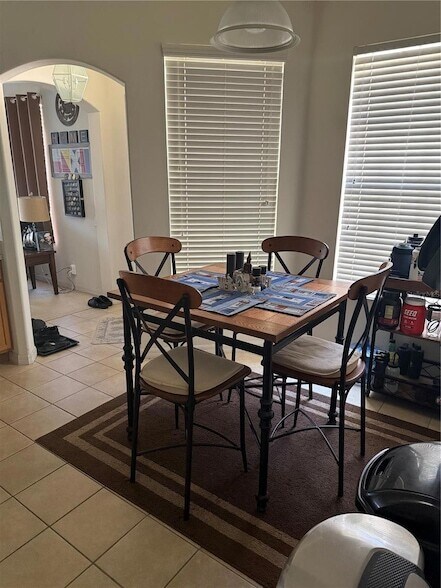 Building Photo - 5345 60th Ave N