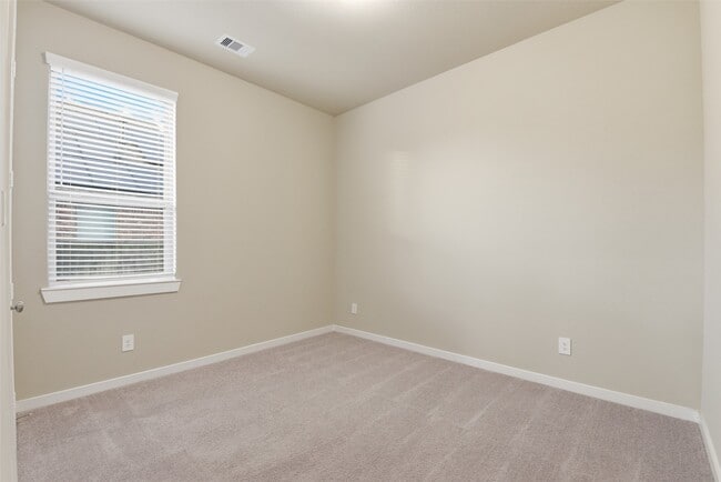 Building Photo - 9515 Willard Dr