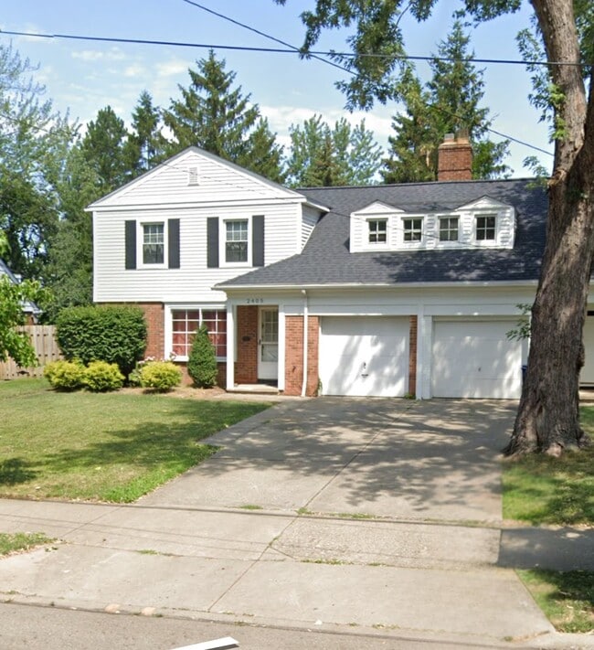 Primary Photo - 2405 Overlook Rd