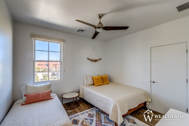 Building Photo - Rare Luxury Rental Opportunity in Tucson’s Mercado District