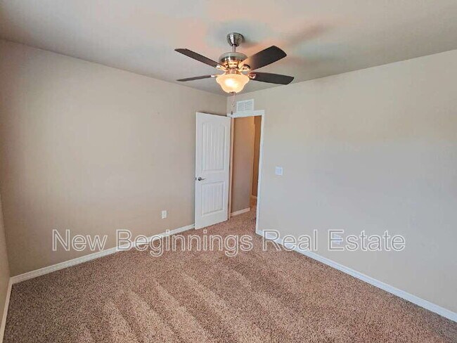 Building Photo - 6134 Meadowbank Ln