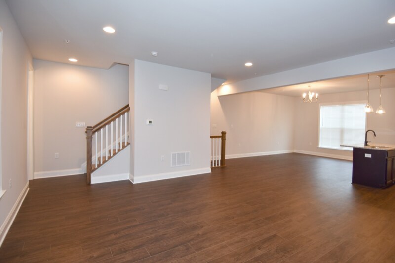 Building Photo - 122 Gress Rd