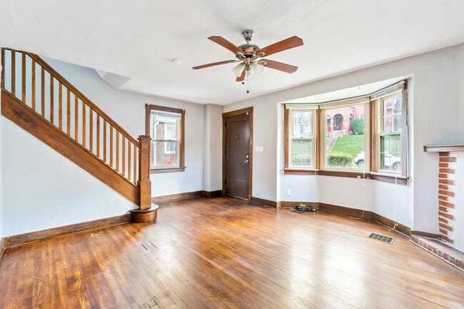 Building Photo - Cozy 3 bedroom in Wilkinsburg - AVAILABLE NOW!