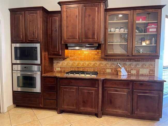 Building Photo - 15214 Lariat Trail
