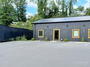 Building Photo - 1040 S Jefferson Ave