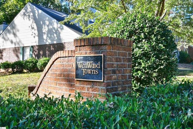 Building Photo - 503 Wenwood Cir