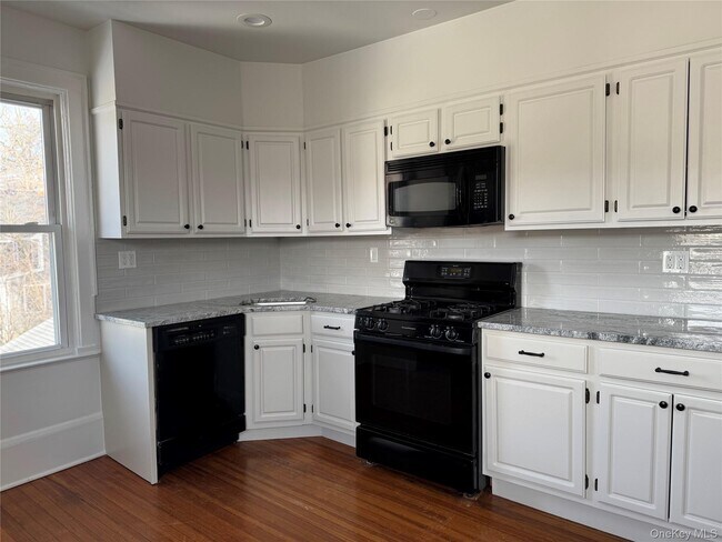 Building Photo - 129 Washington Ave