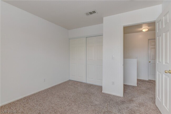 Building Photo - 8428 Majestic View Ave