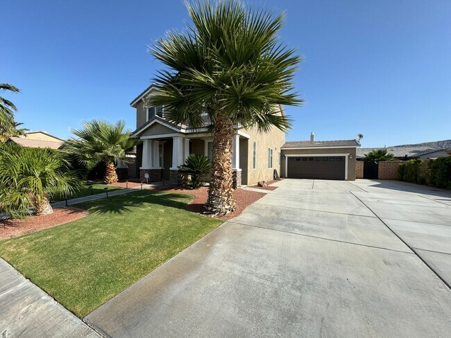 Building Photo - COMING SOON!!! 4 Bedroom/ 3 Bathroom Home ...