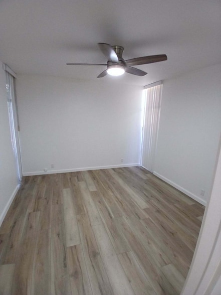 Building Photo - 533 S Hudson Ave