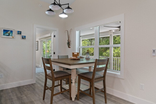 Building Photo - 10358 W Hein Trl