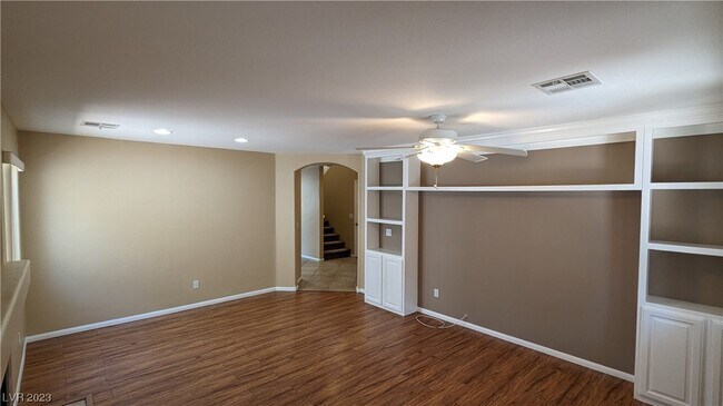Building Photo - 1374 Louisiana Lakes Ave