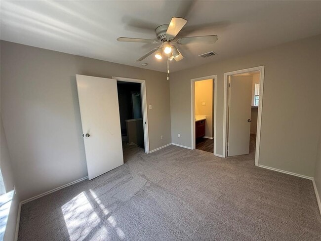 Building Photo - 8508 Apple Carrie Cove