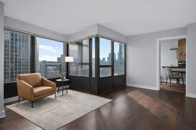 Building Photo - 30 E Huron St