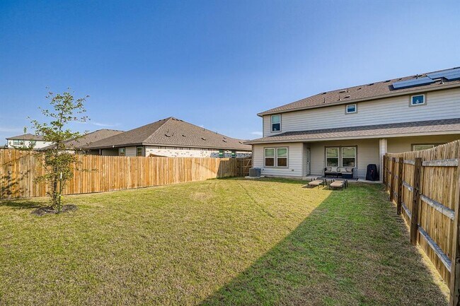 Building Photo - 18421 Cremello Dr