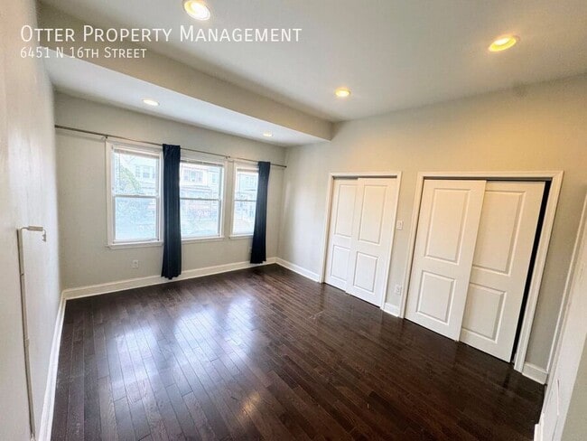 Building Photo - 6451 N 16th St