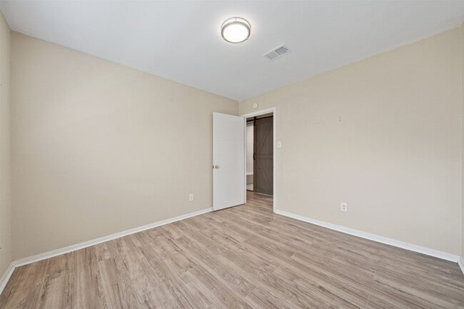 Building Photo - 5826 Spruce Forest Dr
