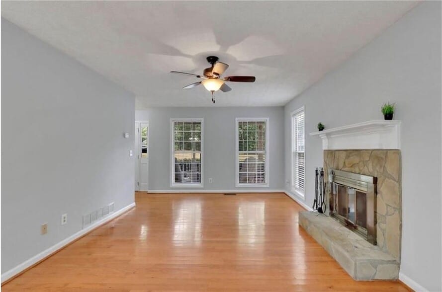 Building Photo - 4400 Autumn Glo Ct