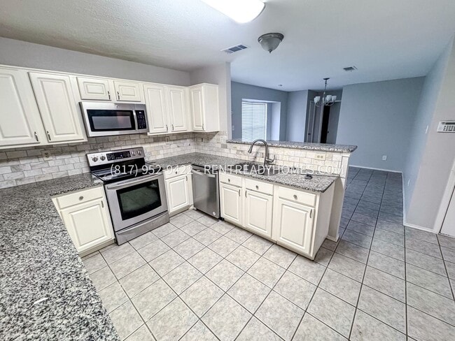 Building Photo - 2410 Richfield Dr