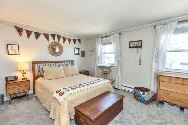 Building Photo - 147 Beech St